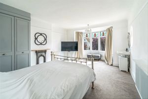 Photo 25- click for photo gallery